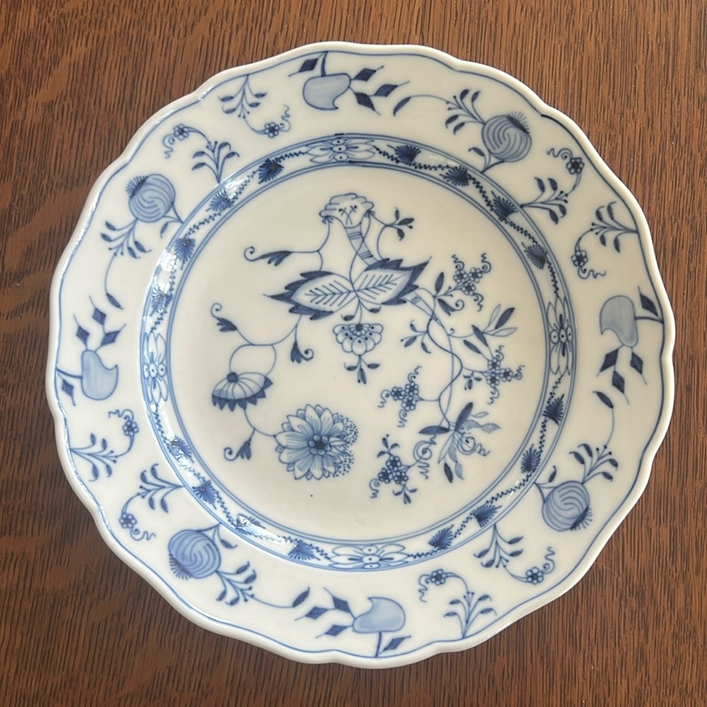 Antique Meissen Germany Blue Onion Pattern Porcelain 9 5/8” Dish